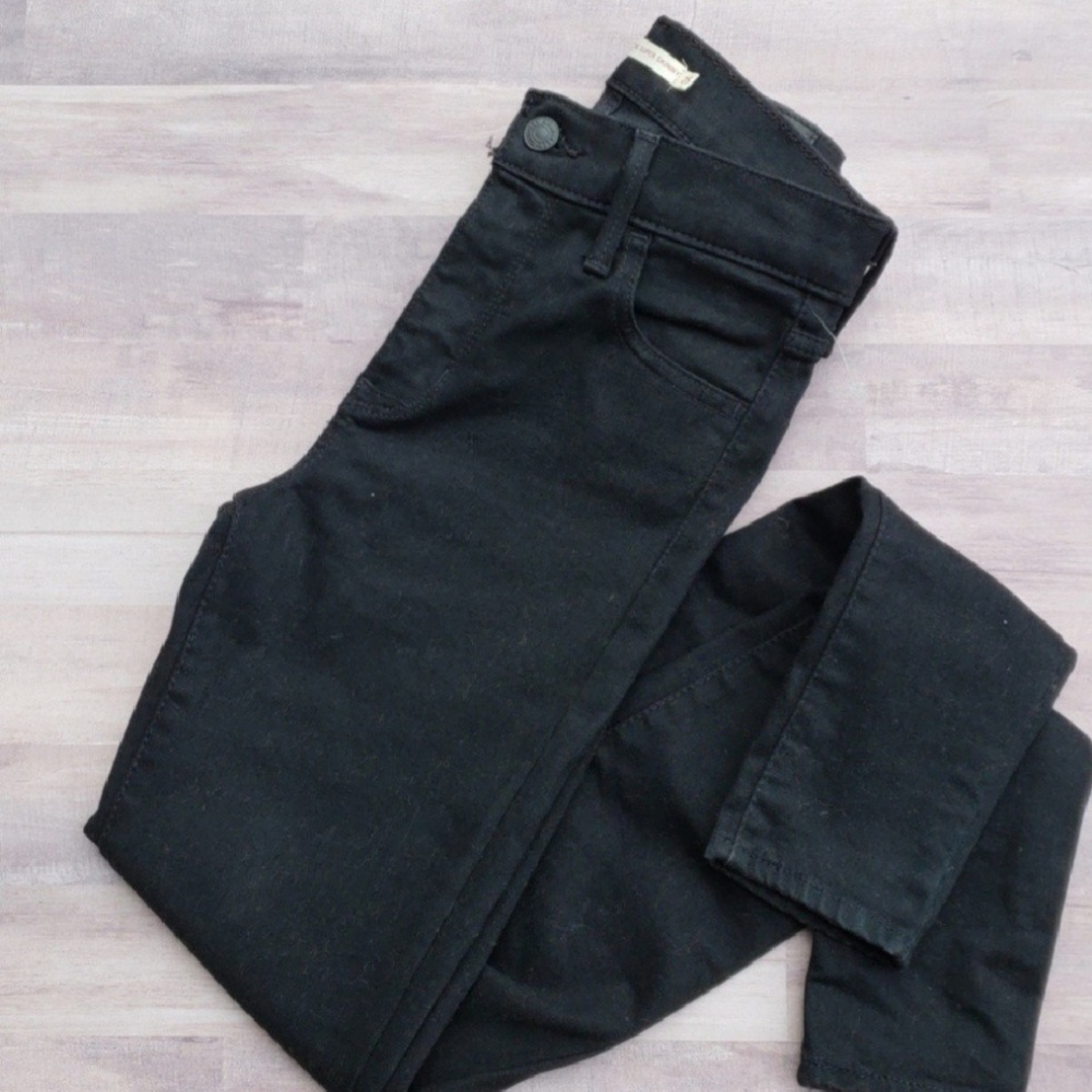 Levi's 720 High Rise Super Skinny Jean